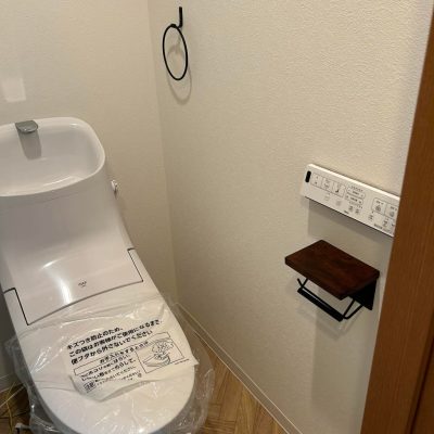 LIXILトイレリフォームアフター画像