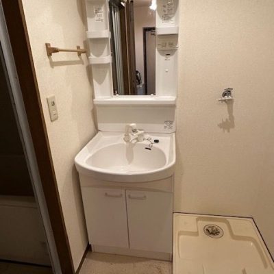 西東京市マンションの洗面所リフォームビフォー画像