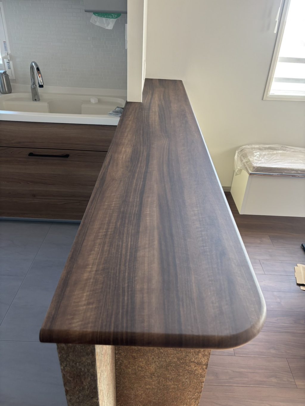 キッチンカウンターのシート工事